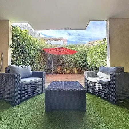 Appartement Avec Grande Terrasse Saint-Laurent-du-Var Exterior photo
