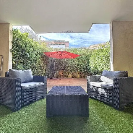 Appartement Avec Grande Terrasse Saint-Laurent-du-Var Exterior photo